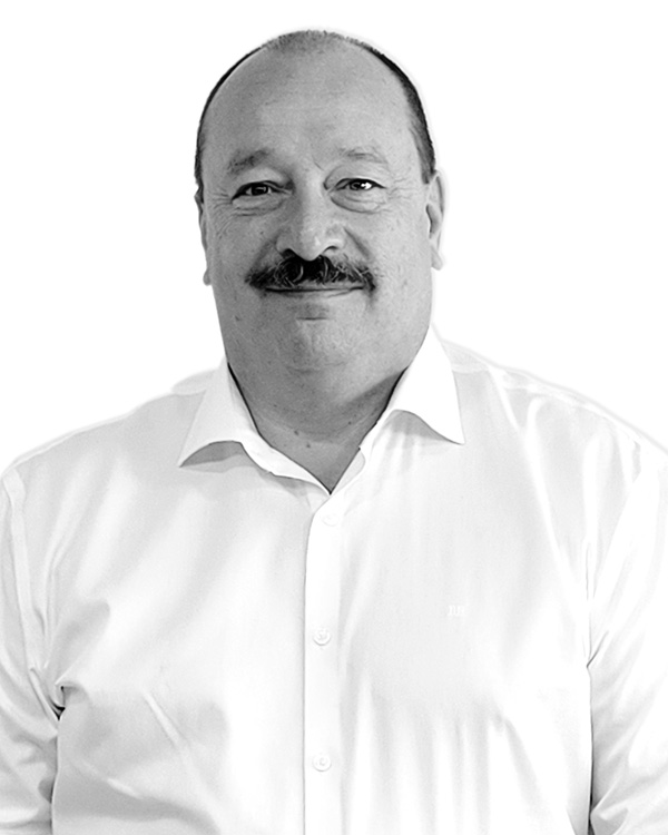 Carlos Plaza