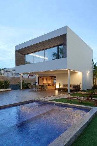 ARQUITECTURA QUE ENMARCA EL PAISAJE